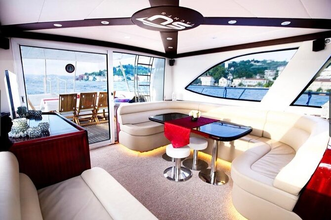 Luxury Boat Tour in Bosphorus With Hotel Transfers - Reviews
