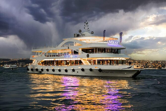Luxury Bosphorus Cruise Dinner in Istanbul & Turkis Night Show - Dining and Beverages