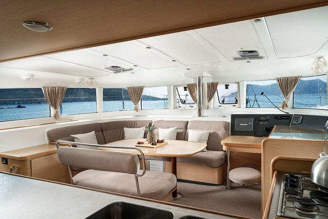 Luxury Caldera Cruise With a Rich BBQ Meal and Drinks! - Booking and Pricing