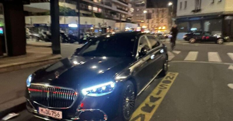 Luxury Car Service in Paris With Driver - Just The Basics