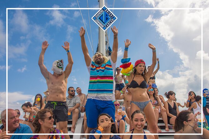 Luxury Catamaran Tour to Isla Mujeres With Transportation From Tulum - Guest Feedback