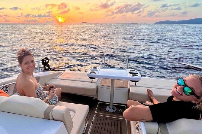 Luxury Catamaran Turtle Snorkel & Sunset Cruise - Inclusions and Amenities