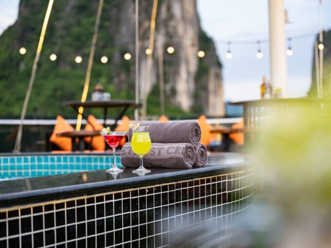 Luxury Cruise for Halong Bay 1 Day With Buffet Lunch - Important Information
