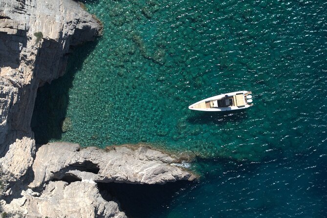 Luxury Day-Cruise From Paros to Blue Lagoon-Antiparos-Despotiko - Exploring the Blue Lagoon