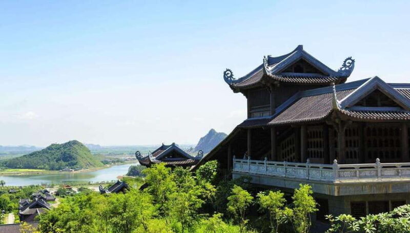 Luxury Day Tour Bai Dinh, Trang An & Mua Cave - Buffet Lunch