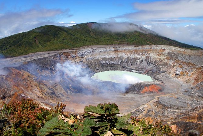 Luxury Day-Trip off the Beaten Path Poás Volcano and Surroundings - Pickup and Timing Logistics