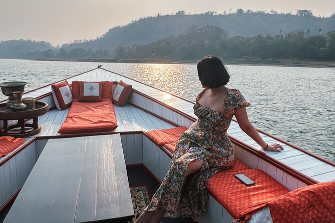 Luxury Dinner Cruise in Luang Prabang - Meeting Point and Pickup Information