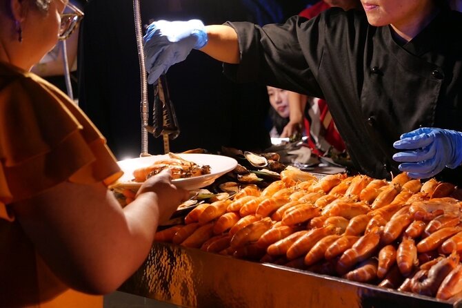Luxury Dinner Cruise With Private Guide and Hotel Transfer - Booking Information and Policies