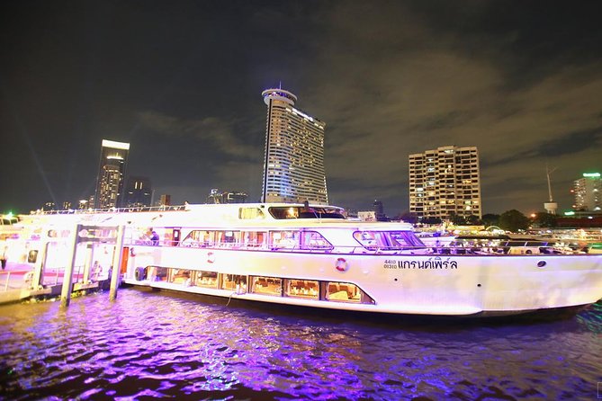 Luxury Dinning on Grand Pearl Cruise Along Chao Phraya River With Pickup - Health and Safety Protocols