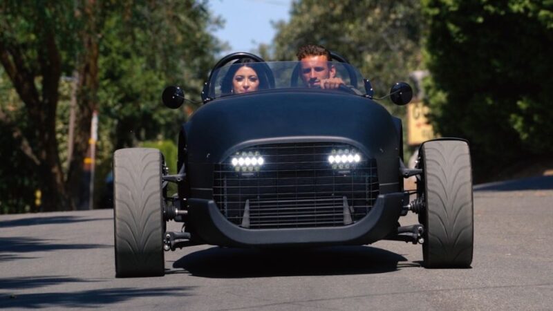 Luxury GPS Talking Tour Car: Balboa & Downtown - Scenic Driving and Photos