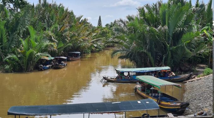 Luxury Group Tour Mekong Delta Cai Rang Floating Market - Tour Duration and Group Size