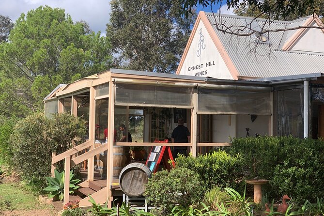 Luxury Hunter Valley Wildlife & Wine Tasting Tour From Sydney - Boutique Winery Visits