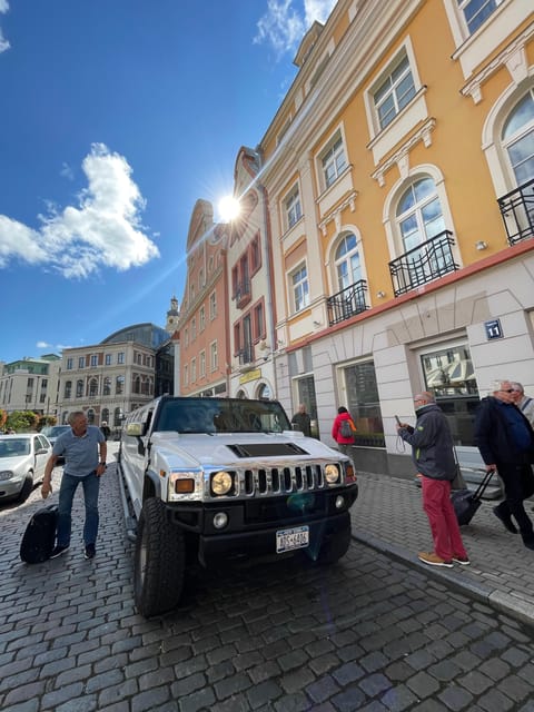 Luxury Krakow: Limousine or Party Bus Tour & Sightseeing - Key Points