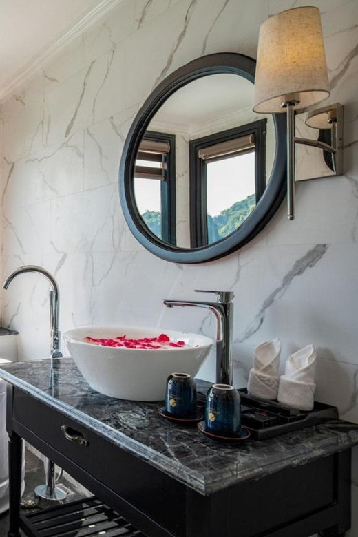 Luxury Lan Ha Bay 2 Day 1 Night - Room With Balcony - Accommodation and Amenities