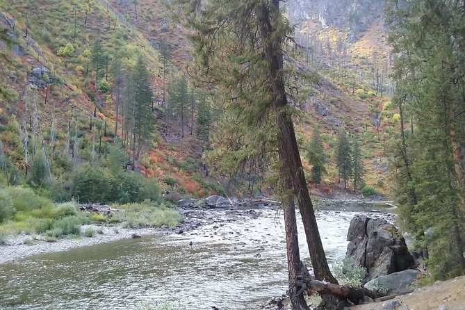 Luxury Leavenworth Day Trip Through the Cascade Mountains - Blewett Pass and Snoqualmie Falls