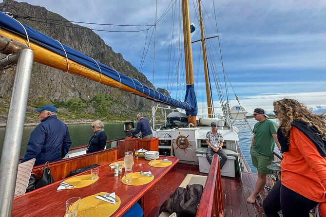 Luxury Lofoten Yacht Tour W Kayak SUP Hot Tub BBQ & Beach Bonfire - Exploring the Svolvaer Harbor