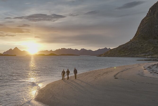 Luxury Lofoten Yacht Tour W Kayak SUP Hot Tub BBQ & Beach Bonfire - Review of the Tour