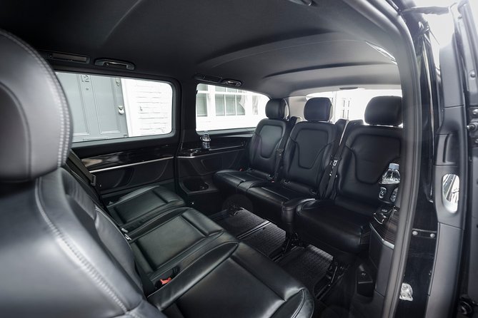 Luxury London Heathrow Airport Transfer V-Class - Accessibility Features