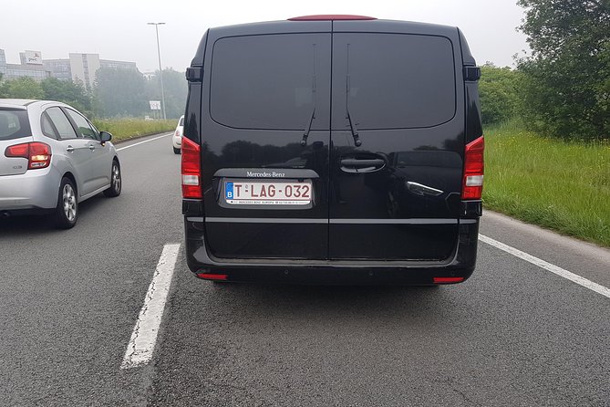 Luxury Minivan From Brussels Airport to the City of Antwerp - About the Service