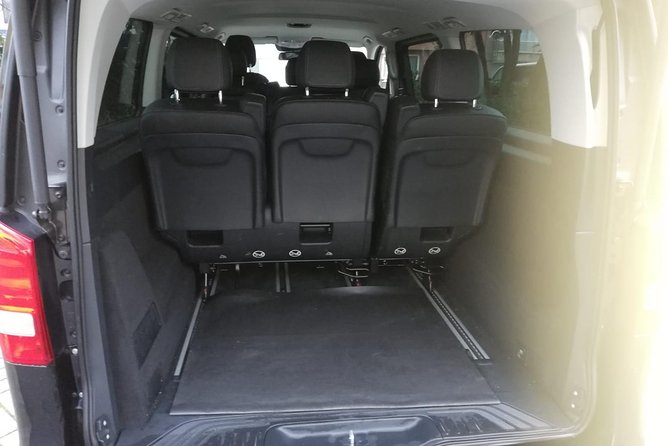 Luxury Minivan From Brussels Airport to the City of Brussels - Reviews and Ratings