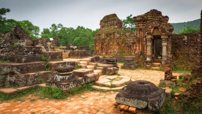 Luxury My Son Morning Tour Experience From Hoi An/Da Nang - Exploring My Son Sanctuary