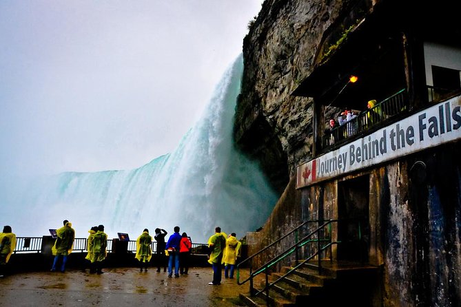 Luxury Niagara Falls Day Trip From Toronto With Cruise and Lunch - Inclusions and Optional Upgrades