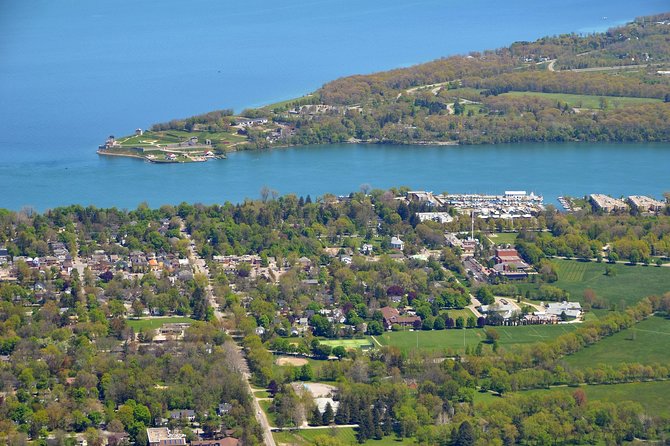 Luxury Niagara Falls Day Trip From Toronto With Cruise and Lunch - Niagara Falls Boat Tour
