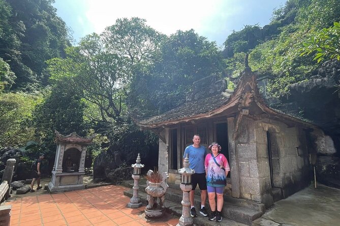 Luxury Ninh Binh Full Day Tour From Hanoi (Trang An - Hoa Lu) - Booking Details