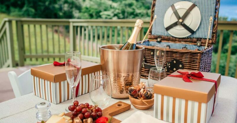 Luxury Picnic Volcanoes & Waterfalls: Private Helicopter - Practical Details: What Travelers Should Know