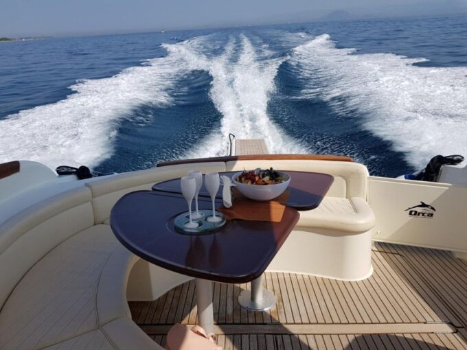 Luxury Private Cruise to Paxos, Antipaxos & Blue Caves. - Dining Experience