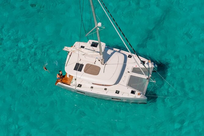 Luxury Private Cruises - Limassol - Included Amenities