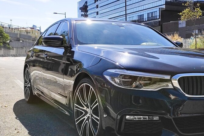 Luxury Private Day Transfer From Milan to Orio Al Serio Airport - Duration and Traffic Considerations