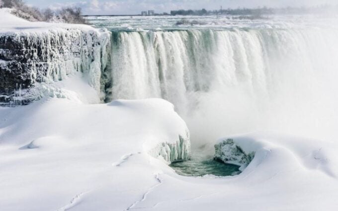 Luxury Private Niagara Falls Tour, Boat, Journey & Skylon - Explore Niagara Falls