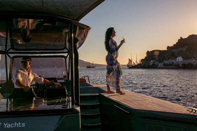Luxury Private Power Catamaran Tour in Santorini - Customer Feedback and Ratings