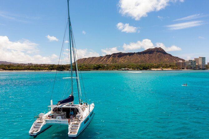 Luxury Private Sailing Catamaran in Waikiki - Included Amenities