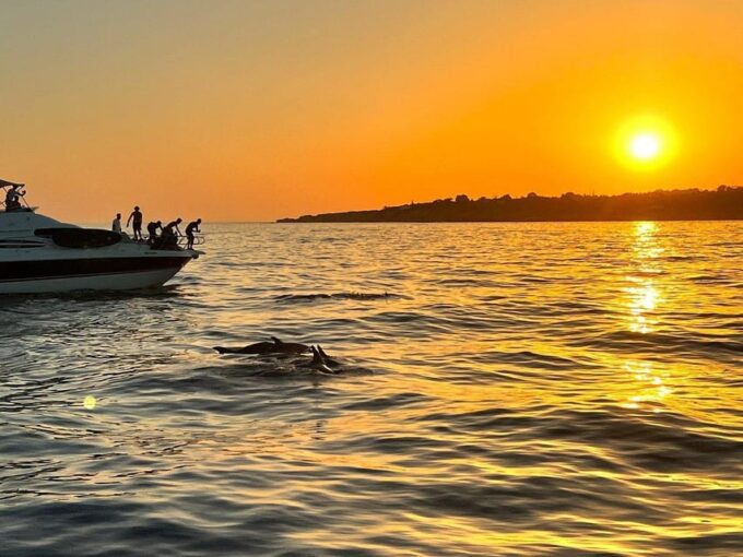 Luxury Private Sunset Yacht Charter - Group Accommodations