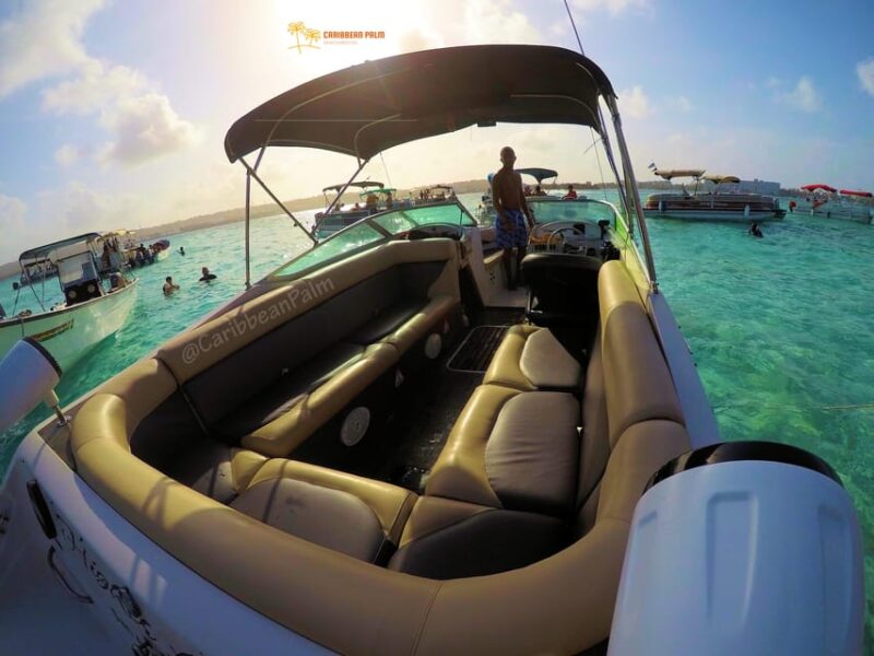 Luxury Private Tour Boat 6 in 1 - Johnny Cay and Acuario