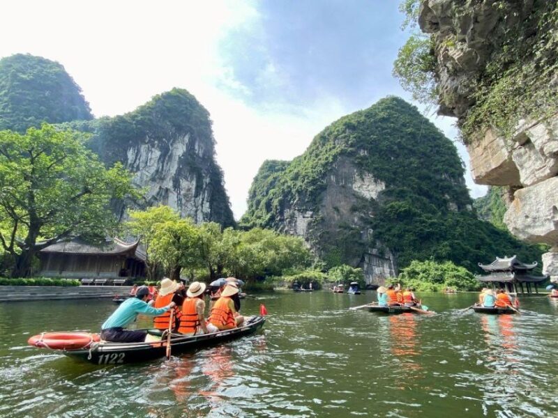 Luxury Private Tour: Hoa Lu - Trang An 1 Day From Hanoi - Hoa Lu Ancient Citadel