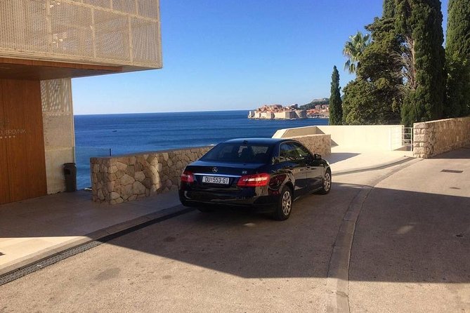 Luxury Private Transfer: Dubrovnik to Dubrovnik Airport - Baby Seat Availability