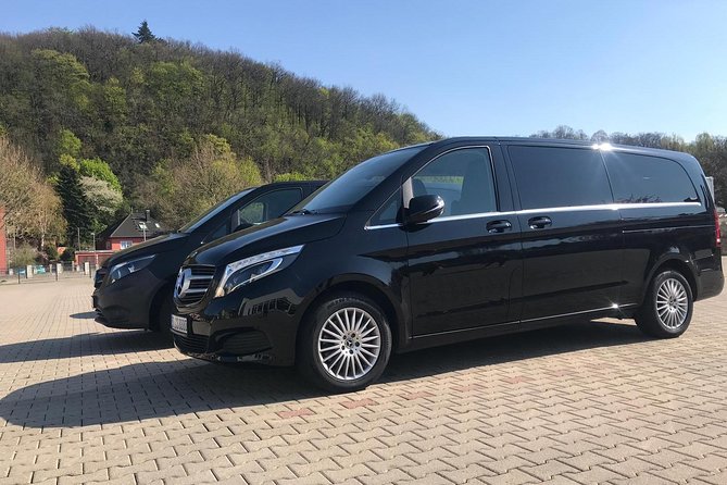 Luxury Private Transfer From Hotel to Prague Airport - Pickup and Drop-off Details