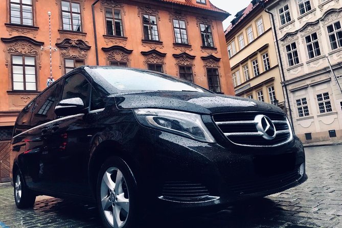 Luxury Private Transfer From Hotel to Prague Airport - Transportation Features