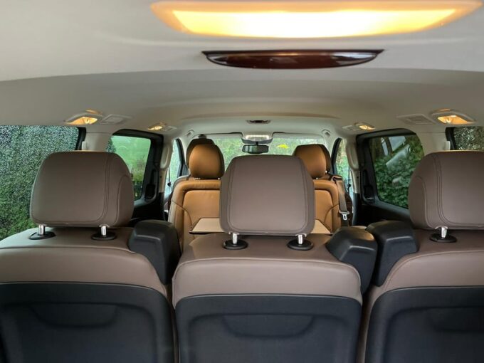 Luxury Private Transfers ZRH to Interlaken in V Class - Important Considerations