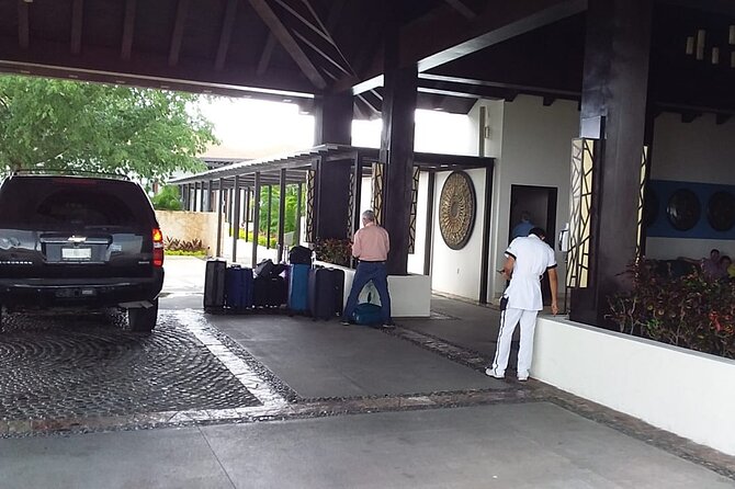 Luxury Private Transportation From CUN Airport to Puerto Aventuras & Akumal - Itinerary and Destinations