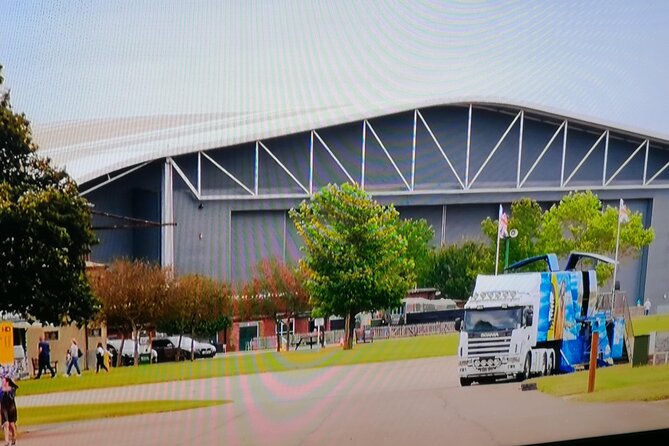 Luxury Private Vehicle Day Hire:London With Stopover Duxford Imperial War Museum - Highly Rated and Affordable Tour