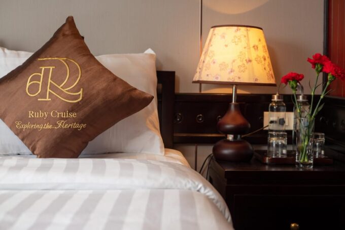 Luxury Ruby Cruise Ha Long Bay - Pickup Locations and Drop-offs