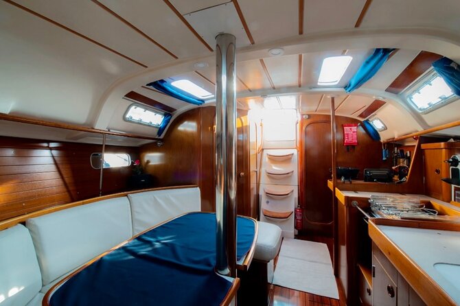 Luxury Sailing Experience on the Douro - Breathtaking Sunset Scenery