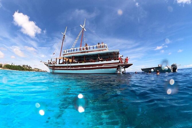 Luxury Snorkel Trip on a Spacious Wooden Schooner and Local Lunch - Experience Highlights and Features