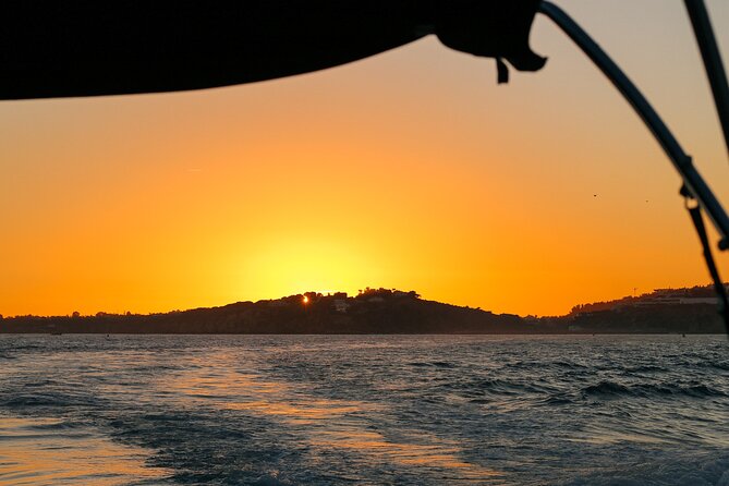 Luxury Sunset Cruise 3h - Highlights of the Cruise