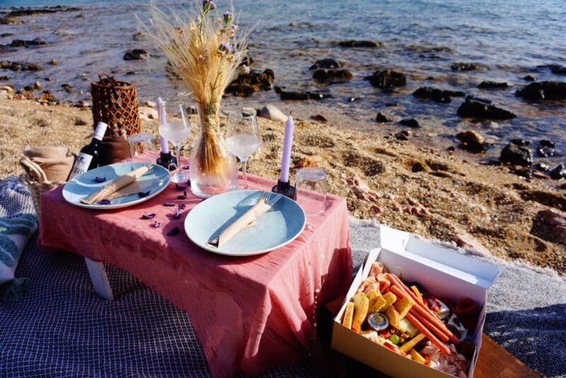 Luxury Sunset Picnic - Customization and Special Events