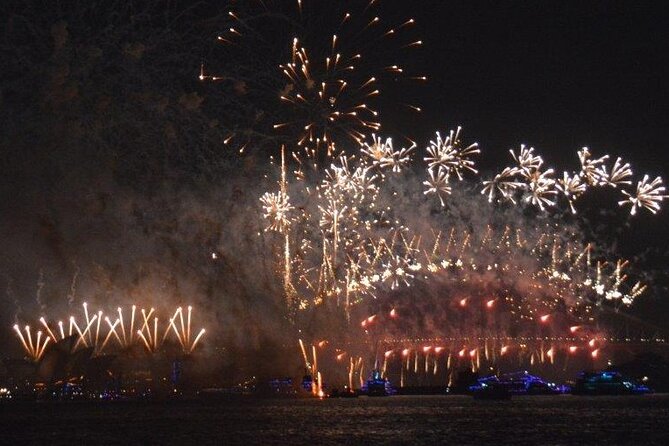 Luxury Sydney Harbour New Years Eve Fireworks Dinner Cruise - Midnight Fireworks Display